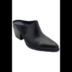 Naturalizer Black Leather Mules